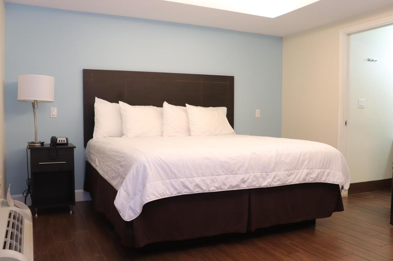 Curtis Inn & Suites ฮอลลีวูด ภายนอก รูปภาพ