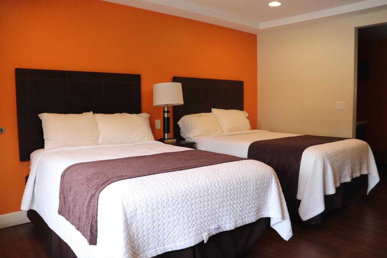 Curtis Inn & Suites ฮอลลีวูด ภายนอก รูปภาพ