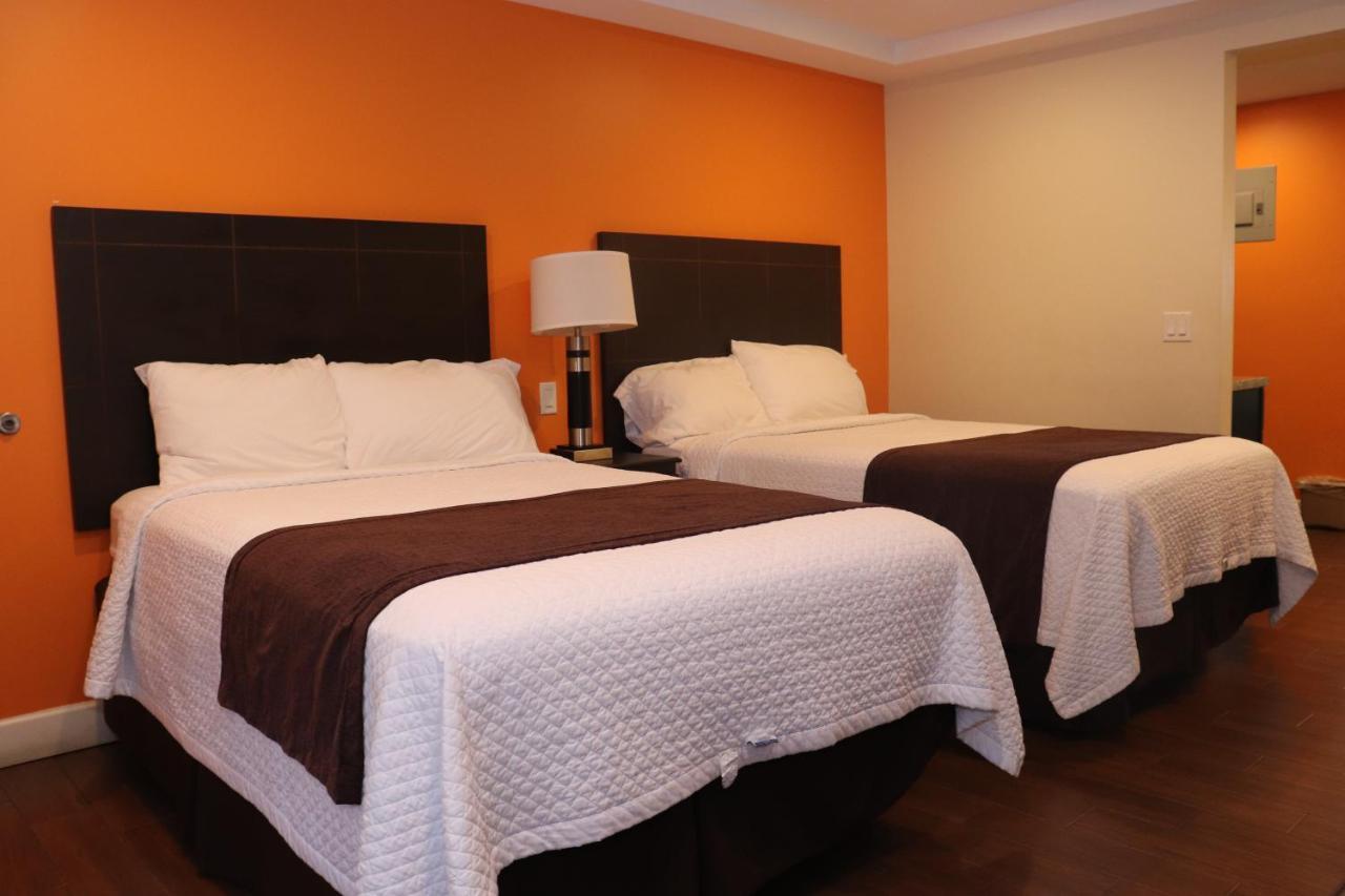 Curtis Inn & Suites ฮอลลีวูด ภายนอก รูปภาพ