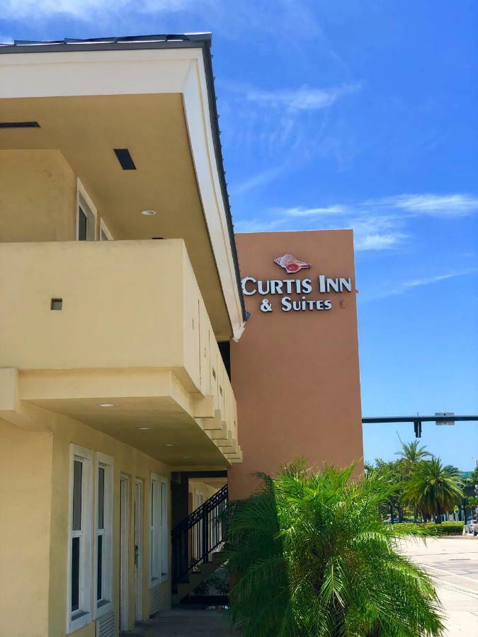 Curtis Inn & Suites ฮอลลีวูด ภายนอก รูปภาพ