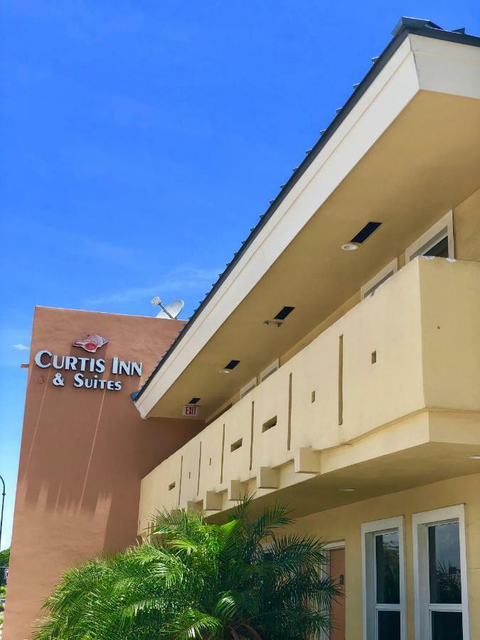 Curtis Inn & Suites ฮอลลีวูด ภายนอก รูปภาพ